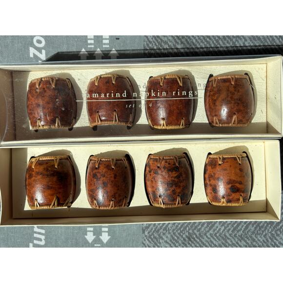 Pier 1~ 8 Handmade Barrel Raffia Tamarind Napkin Rings & 6 Coasters/14 pieces - Picture 15 of 16
